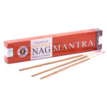Golden Nag Mantra natūralūs smilkalai 15 gr Golden Nag Mantra natūralūs smilkalai 15 gr