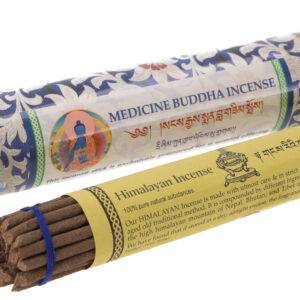 Tibeto natūralūs smilkalai MEDICINE BUDDHA šalia pakuotės