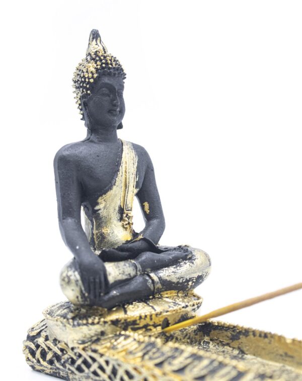 Juodai auksinė smilkalinė su Buda Juodai auksinė smilkalinė su Buda sėdinti statulėlė